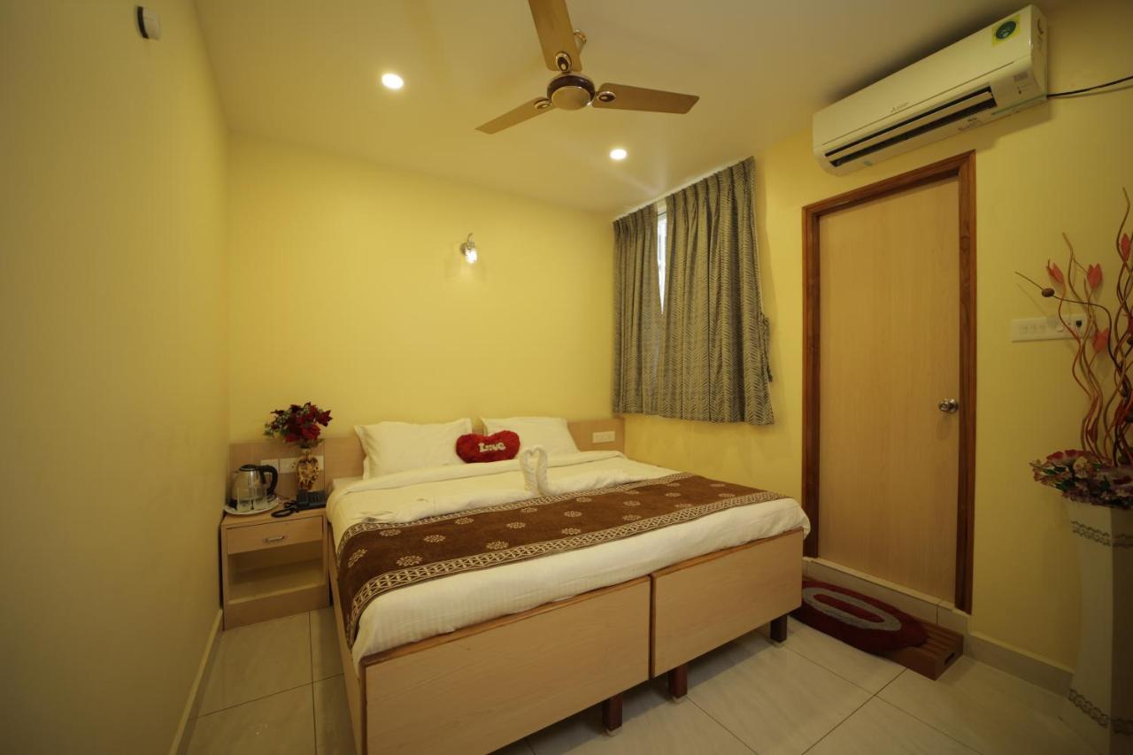 Nadanam Inn Пондичерри Экстерьер фото