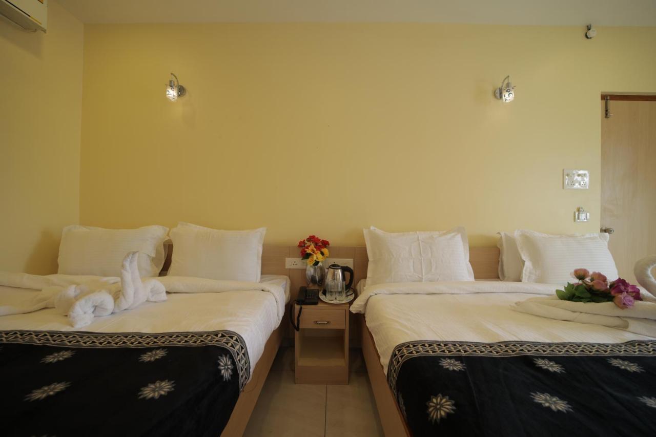 Nadanam Inn Пондичерри Экстерьер фото