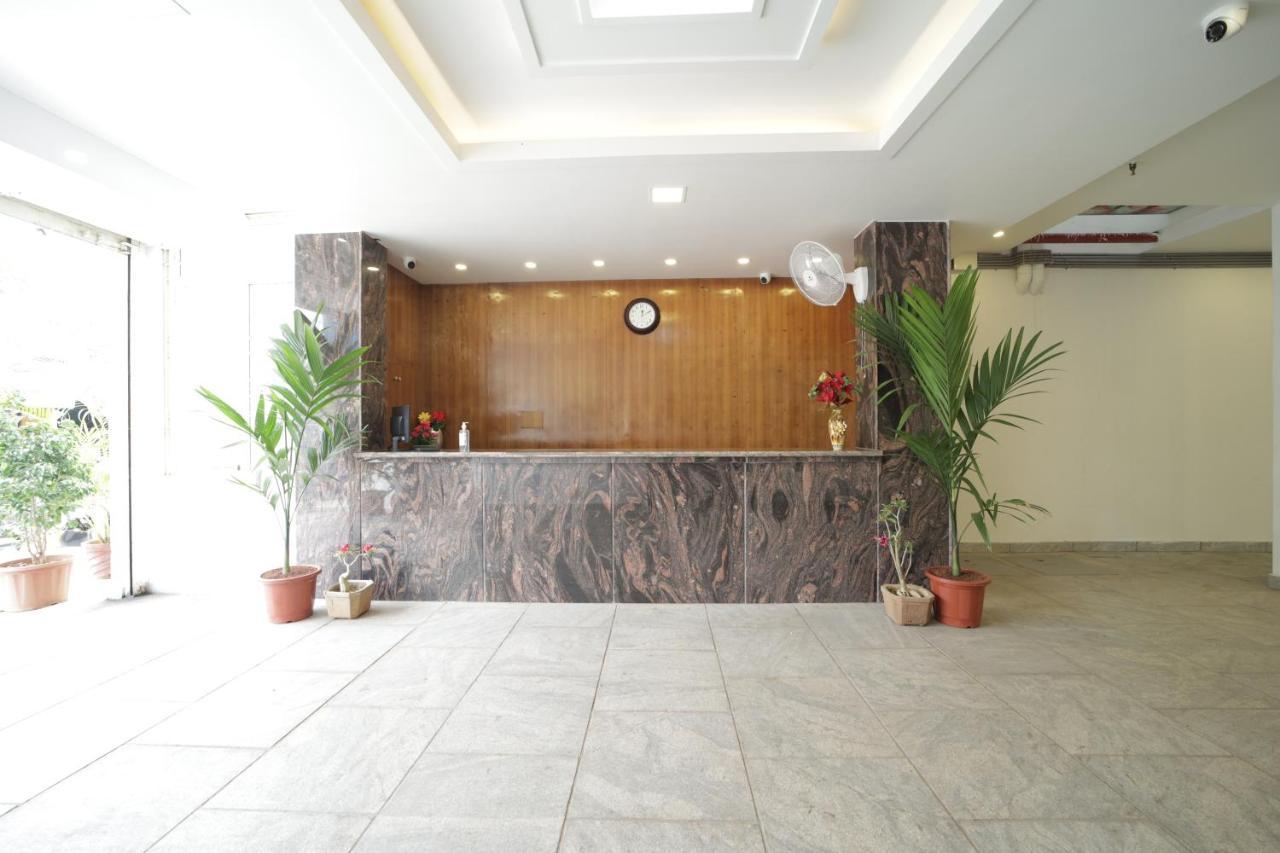 Nadanam Inn Пондичерри Экстерьер фото