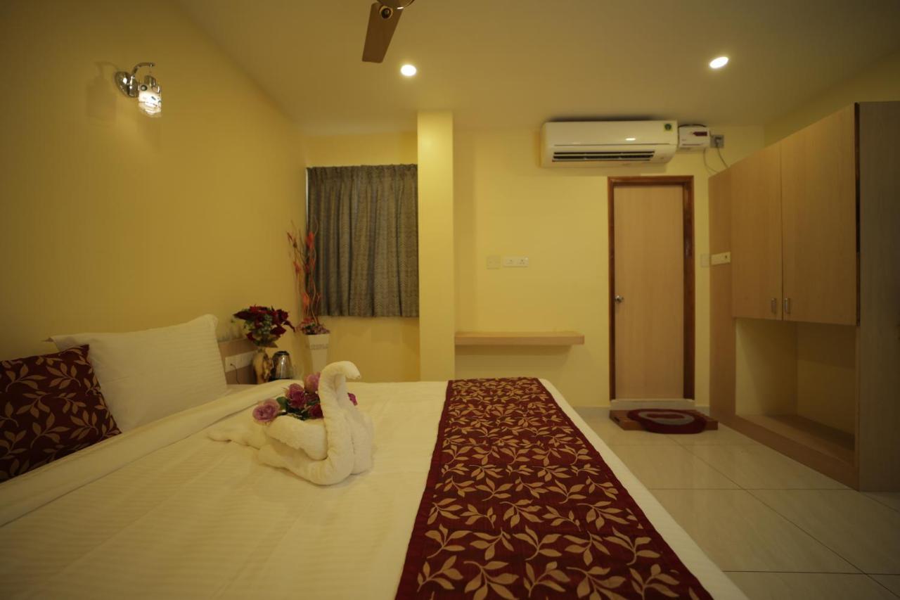 Nadanam Inn Пондичерри Экстерьер фото
