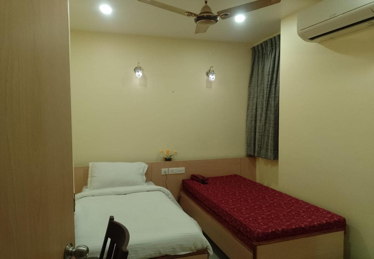 Nadanam Inn Пондичерри Экстерьер фото